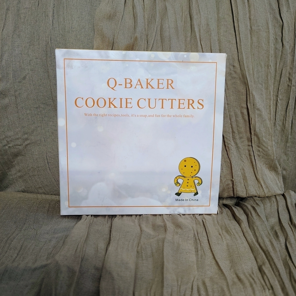 Q-Baker Stainless Steel Cookie Cutters Set โ Fall & Holiday Shapes โ Baking Deco
